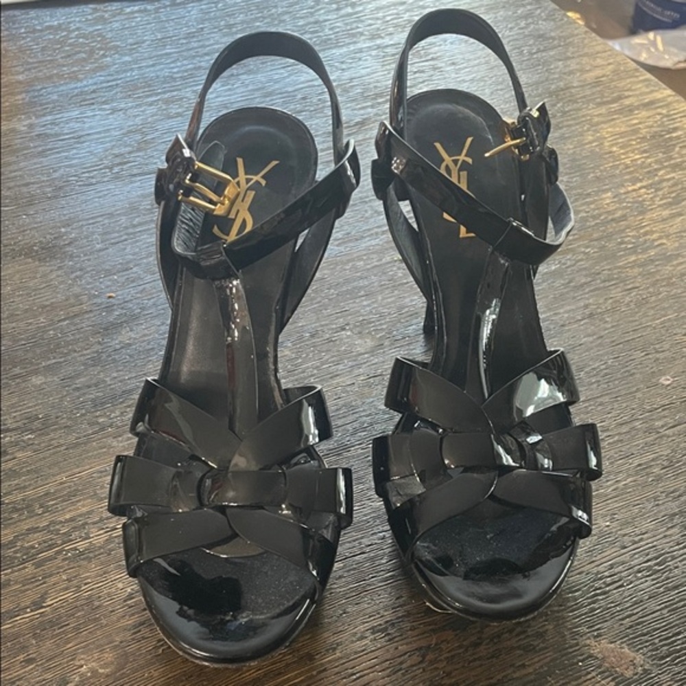 Yves Saint Laurent Shiny Black Strappy Sandals